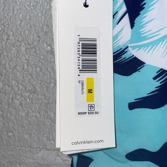 Calvin Klein Men's Island Camo Printed 7" Swim Trunks - Light Blue Medium - Picture 4 of 8